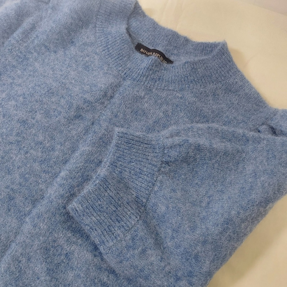 Banana Republic Blue Fuzzy Puff Sleeve Mock Neck Sweater Women XS wool alpaca‎